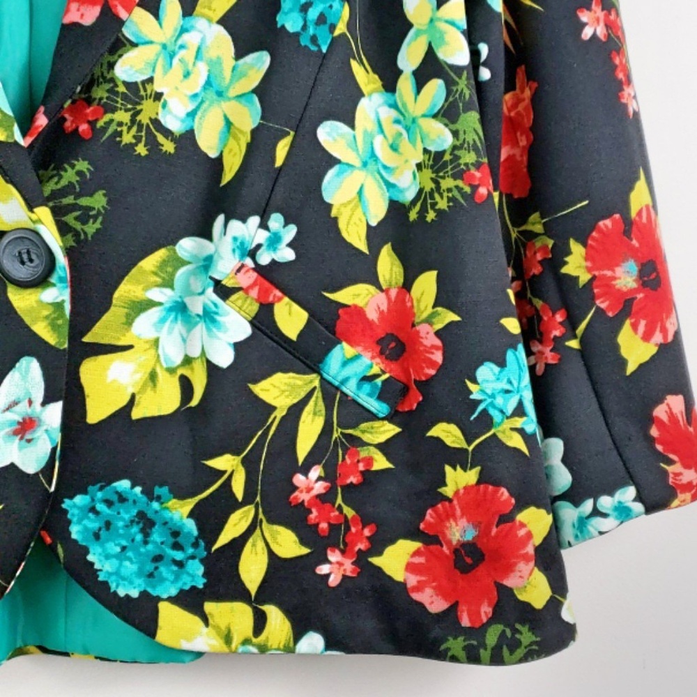 Springtime Blazer Jacket - image 3